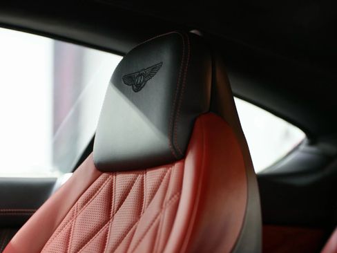 Used 2014 Bentley Continental GT V8 S image 29