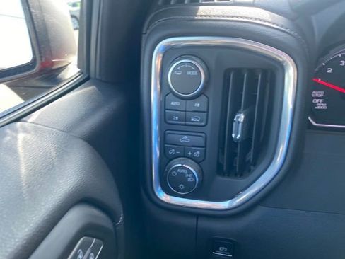 Used 2022 Chevrolet Silverado 1500 LT image 17