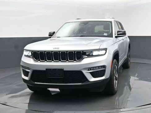 Used 2023 Jeep Grand Cherokee 4WD 4xe image 25