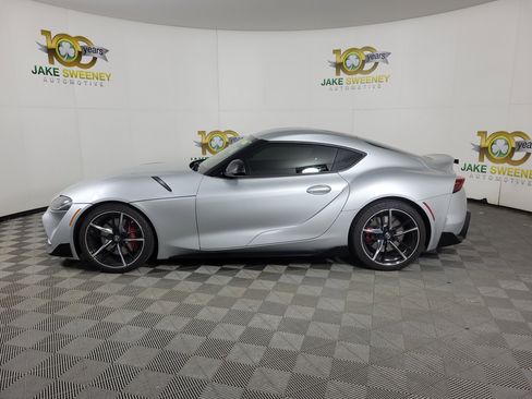 Used 2022 Toyota Supra Premium w/ Driver Assist Package image 2