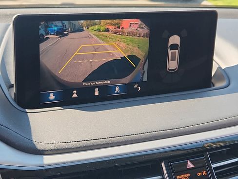 Certified 2024 Acura MDX SH-AWD w/ Technology Package image 19