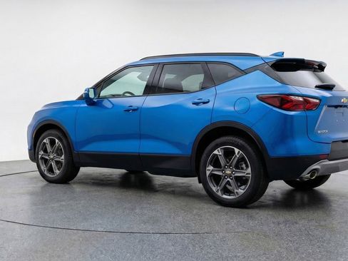 Used 2025 Chevrolet Blazer LT image 6