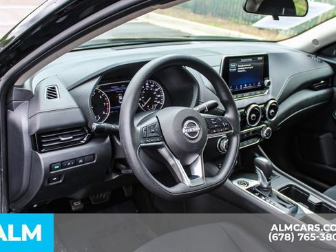 Used 2024 Nissan Sentra SV FWD image 21