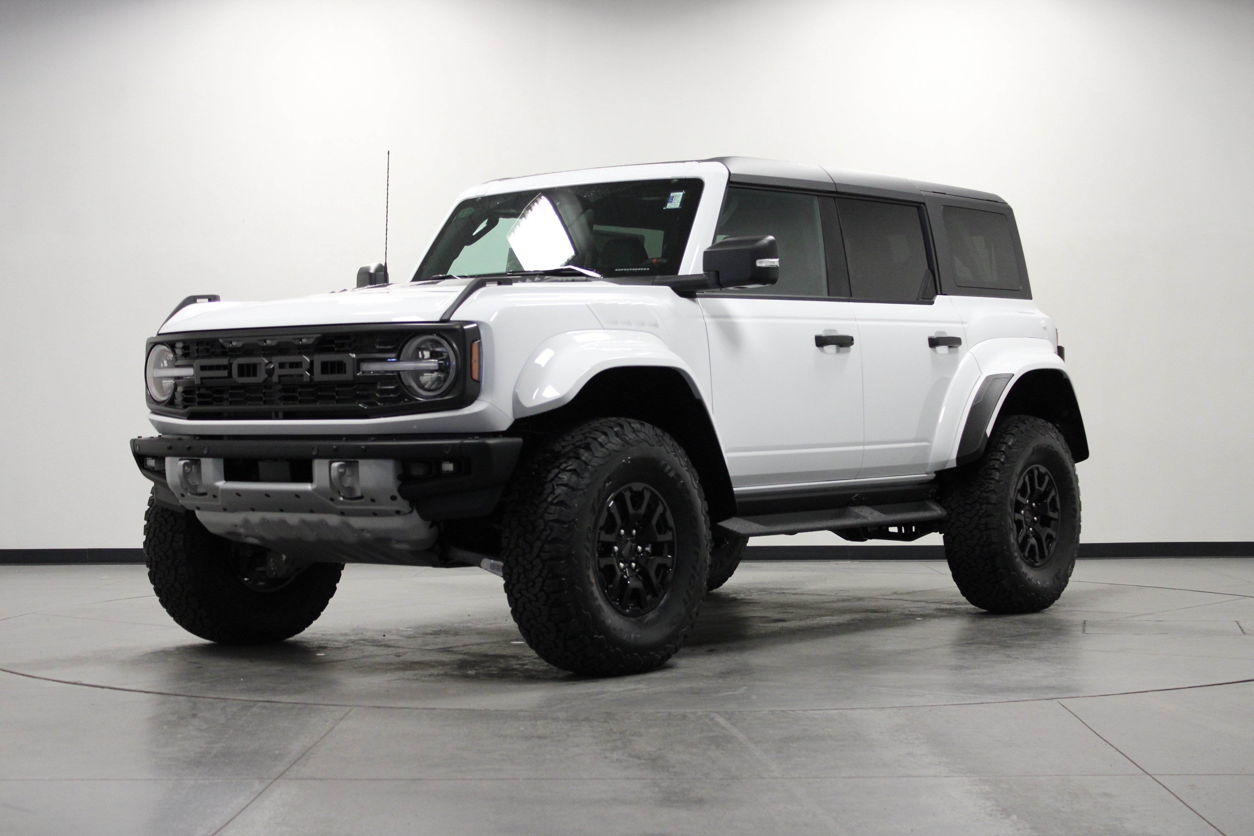 New 2026 Ford Bronco Raptor AWD/4WD image 8