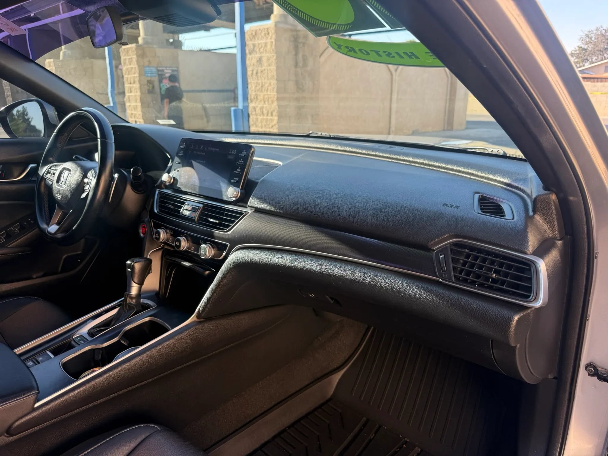 Used 2020 Honda Accord Sport image 16
