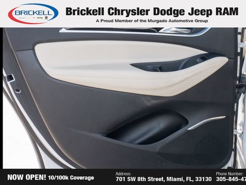 Used 2023 Buick Enclave Essence w/ Experience Buick Package FWD image 11