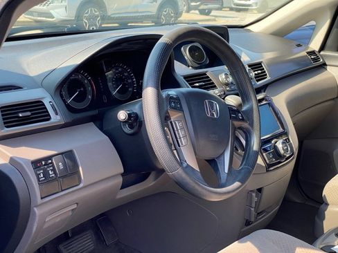 Used 2016 Honda Odyssey EX image 5