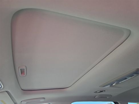 New 2025 Kia Telluride S image 23