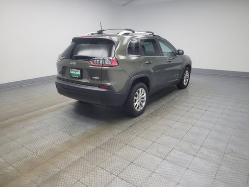 Used 2019 Jeep Cherokee Latitude w/ Popular Appearance Group FWD image 10