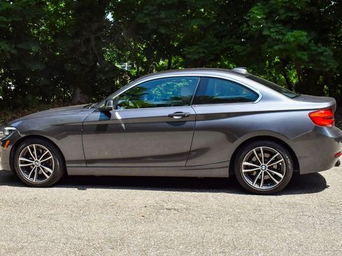 Used 2018 BMW 230i Coupe RWD image 4