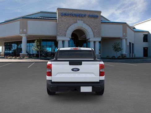 New 2025 Ford Maverick XLT w/ Equipment Group 302A image 5