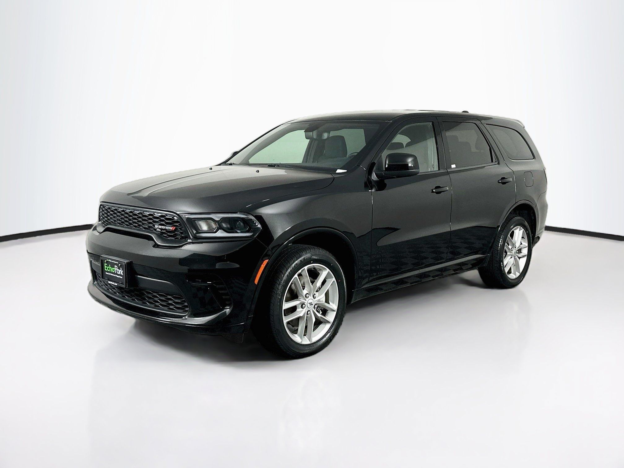 Used 2025 Dodge Durango GT AWD/4WD image 3