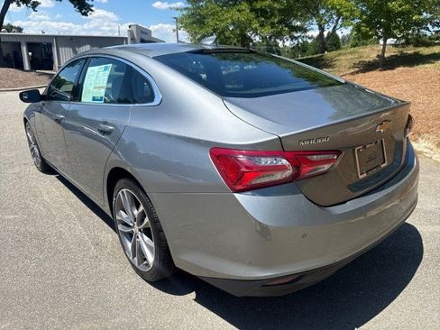 Used 2024 Chevrolet Malibu LT FWD image 5