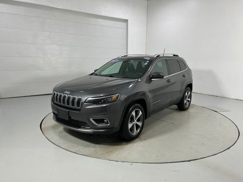 Used 2019 Jeep Cherokee Limited AWD/4WD image 22