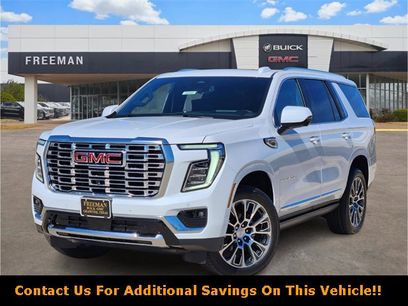 New 2026 GMC Yukon Denali w/ Sun & Power Step Package