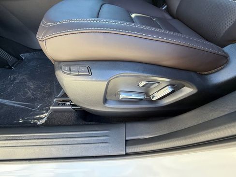 New 2025 MAZDA CX-5 Signature image 10
