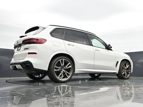 Used 2021 BMW X5 M50i AWD/4WD image 36