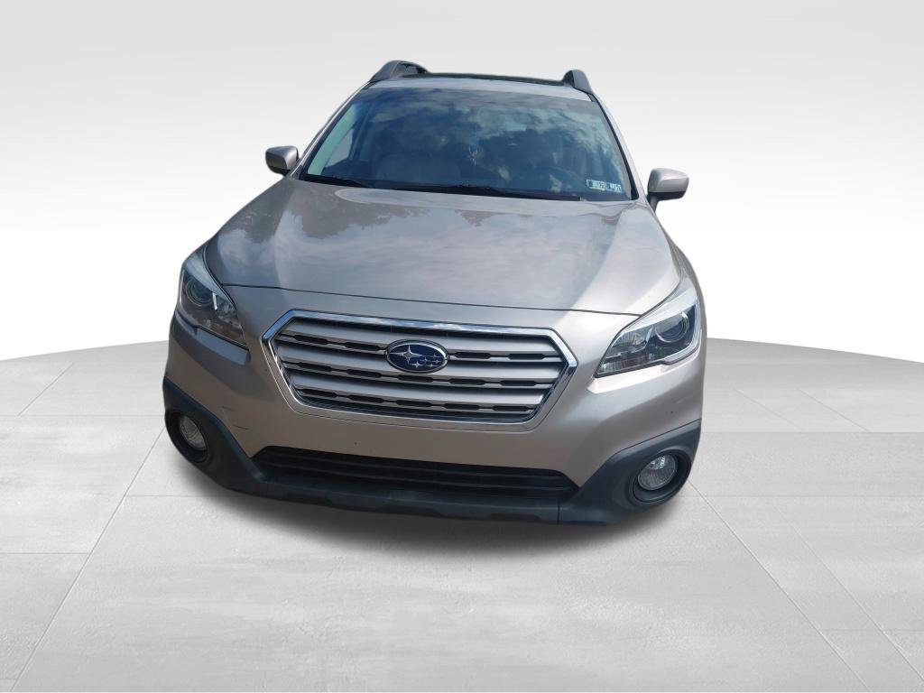 Used 2015 Subaru Outback 2.5i Premium AWD/4WD image 2