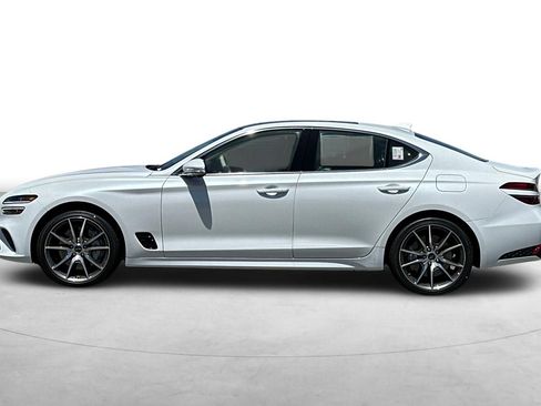 New 2026 Genesis G70 2.5T Prestige image 3