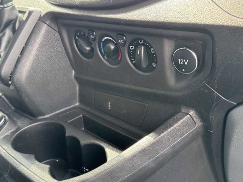 Used 2019 Ford Transit 250 130 Medium Roof RWD image 16