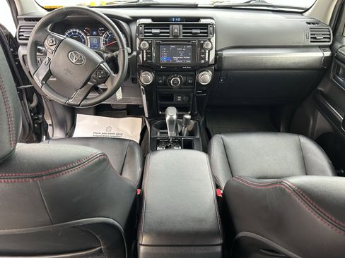 Used 2017 Toyota 4Runner TRD Off-Road Premium image 18