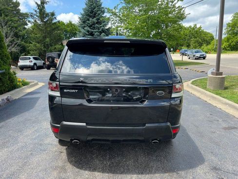 Used 2017 Land Rover Range Rover Sport SE image 7