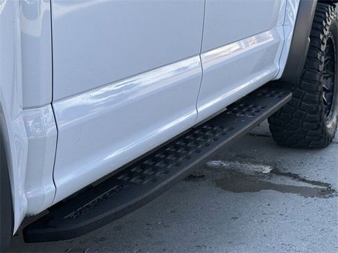 Used 2018 Ford F150 Raptor w/ Equipment Group 802A Luxury image 10