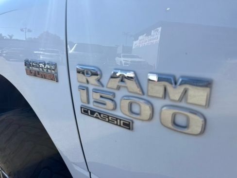 Used 2019 RAM 1500 Classic SLT RWD image 4