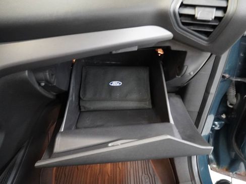 Used 2019 Ford Escape SE AWD/4WD image 36