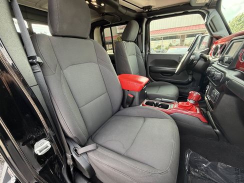 Used 2021 Jeep Gladiator Sport w/ Trailer Tow Package AWD/4WD image 23