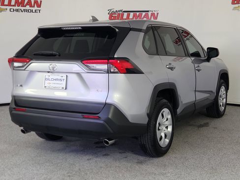 Used 2025 Toyota RAV4 LE FWD image 5