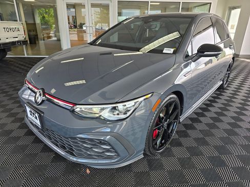 Used 2024 Volkswagen GTI SE FWD image 7