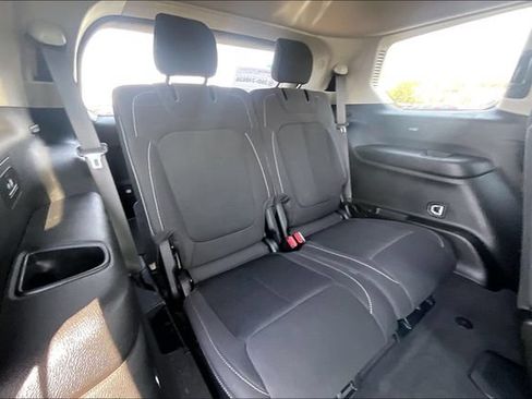 Used 2024 Jeep Grand Cherokee L Laredo w/ Luxury Tech Group I AWD/4WD image 30
