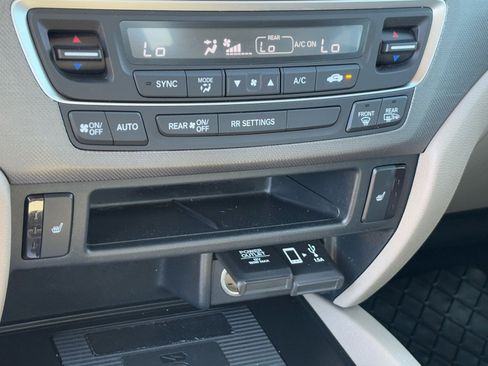 Used 2022 Honda Ridgeline RTL-E image 26