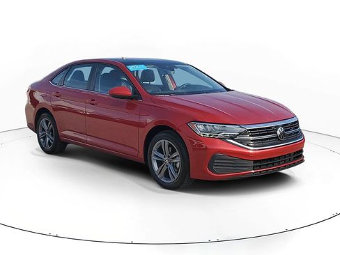 Certified 2024 Volkswagen Jetta SE w/ Panoramic Sunroof Package FWD image 1