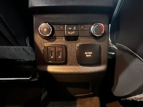 Used 2017 Ford Explorer Limited w/ Equipment Group 301A FWD image 23
