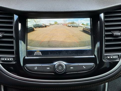 Used 2018 Chevrolet Trax LS FWD image 25