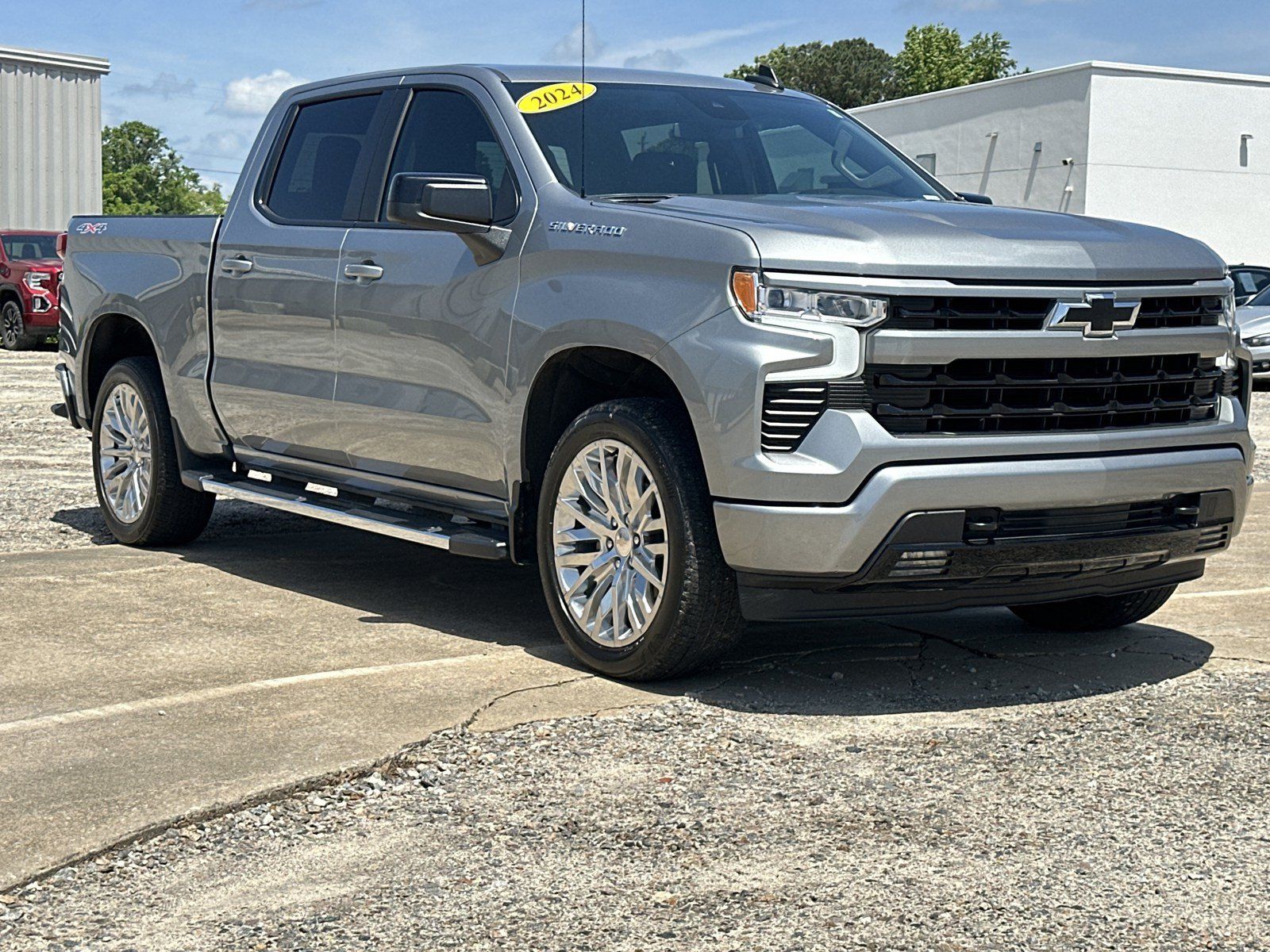 Used 2024 Chevrolet Silverado 1500 RST w/ Convenience Package II AWD/4WD image 3
