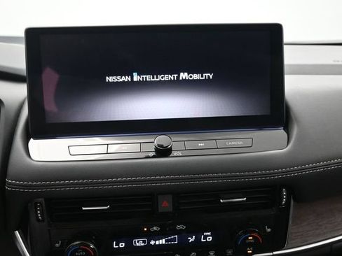 Used 2026 Nissan Rogue Platinum w/ Platinum Premium Package AWD/4WD image 28