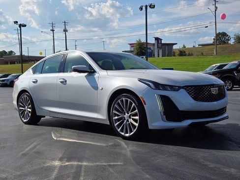 Used 2022 Cadillac CT5 Premium Luxury RWD image 7