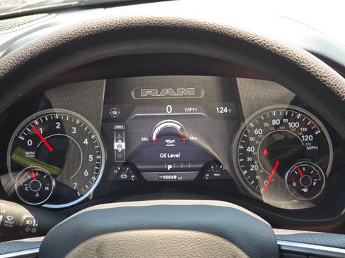 Used 2025 RAM 1500 Warlock AWD/4WD image 24