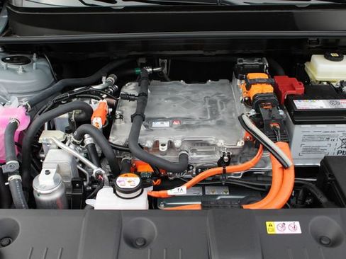 Certified 2026 Toyota C-HR AWD/4WD image 48