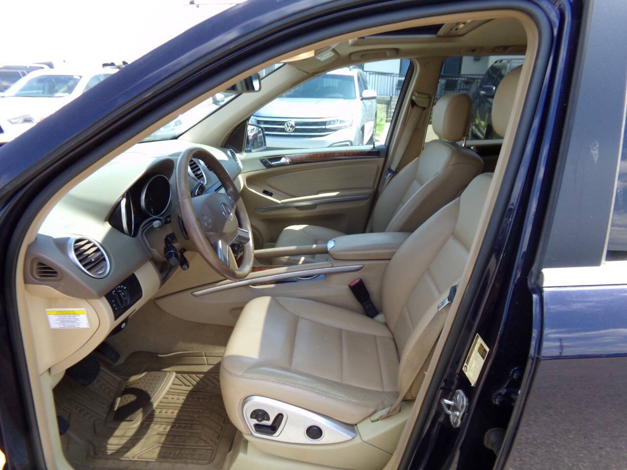 Used 2011 Mercedes-Benz ML 350 4MATIC image 7