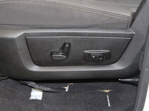 Used 2024 RAM 2500 Big Horn image 23