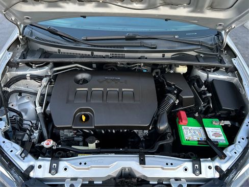 Used 2018 Toyota Corolla LE image 19