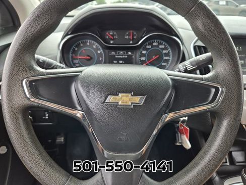 Used 2017 Chevrolet Cruze LS image 26