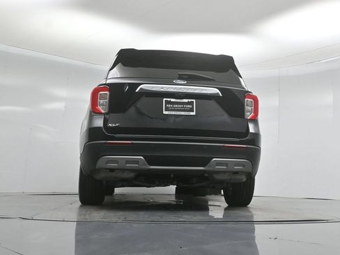 Certified 2023 Ford Explorer XLT w/ Equipment Group 202A RWD image 48