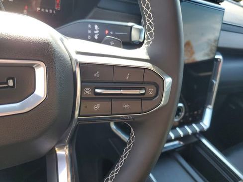 Used 2024 GMC Acadia Denali w/ Super Cruise Package image 26