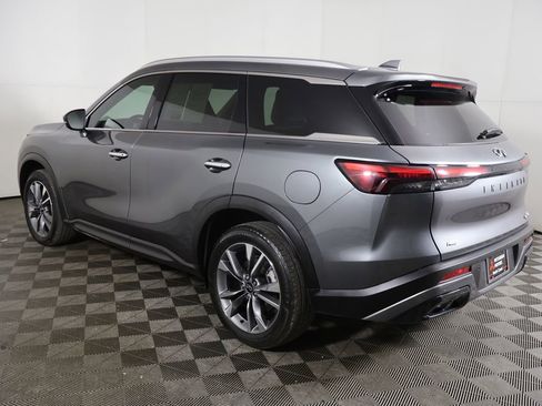 Used 2024 INFINITI QX60 Luxe AWD/4WD image 12