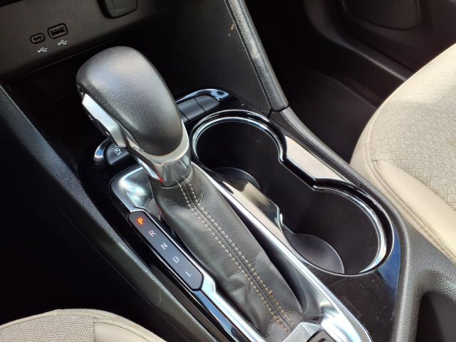 Used 2024 Buick Encore GX Preferred FWD image 11